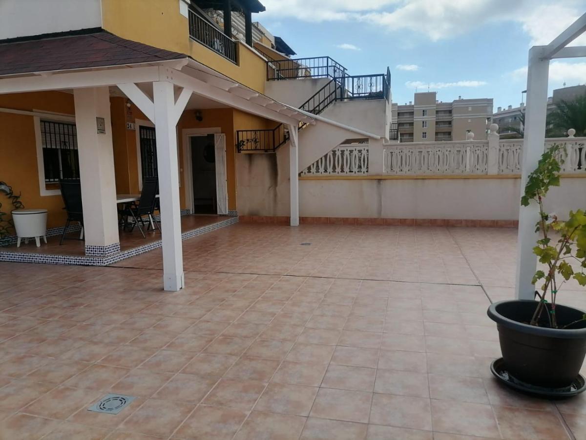 Arenales Del Sol Villa Exterior photo